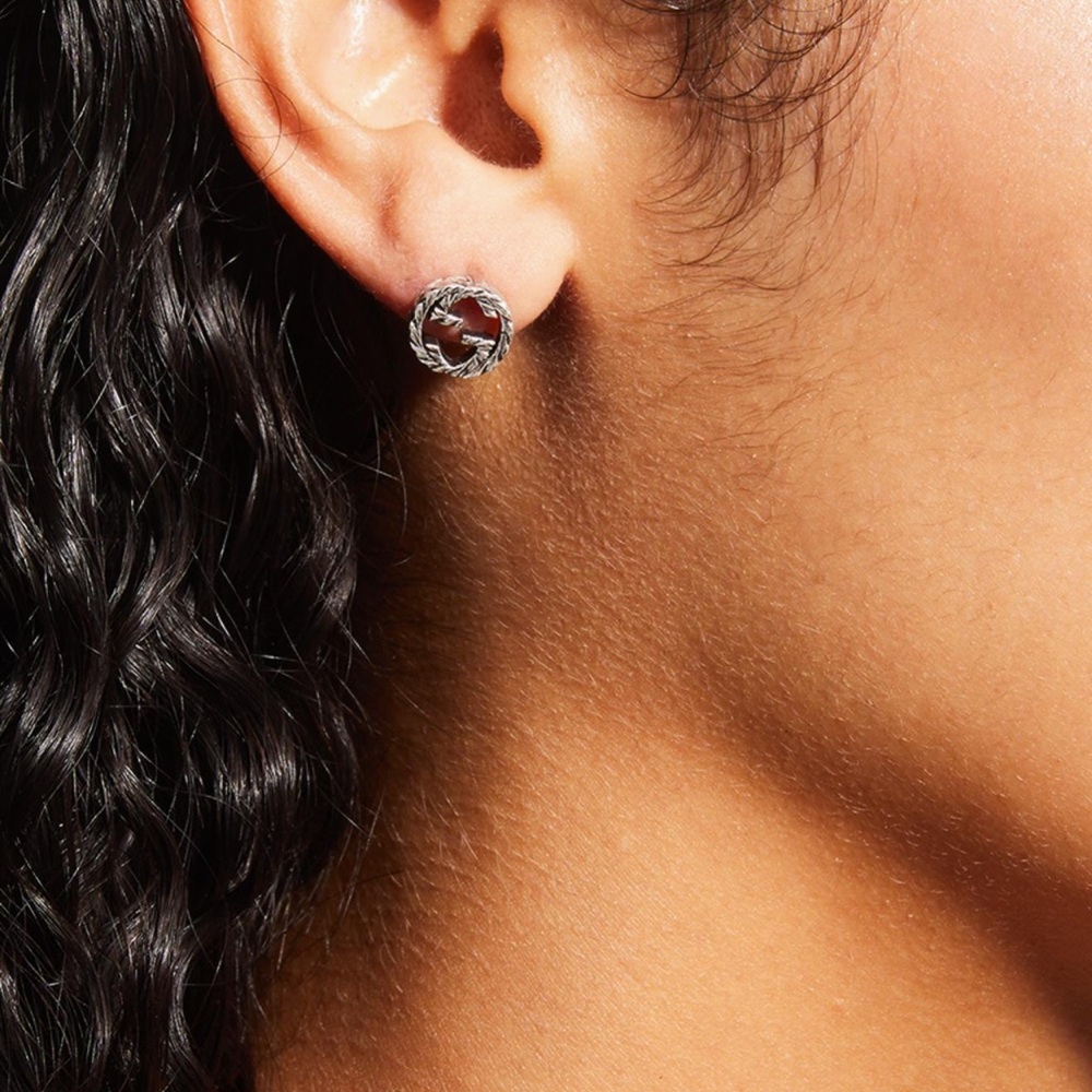 Gucci interlocking G motif aged sterling silver stud earrings - Picture 2 of 6